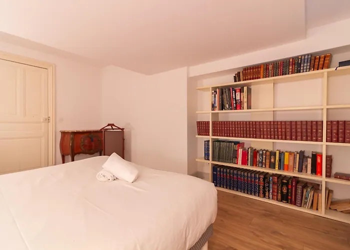 La Petite Conciеrgeriе Du Grand-rond Тулуза